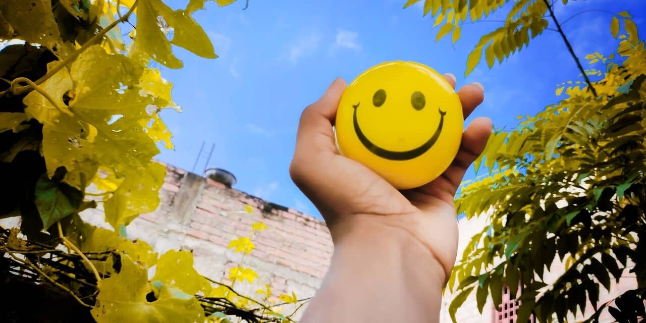 9 effective holistic ways to relieve stress 9 effective holistic ways to relieve stress